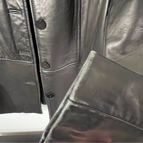 Women's anonymous Black Leather Jacket size Medium with buttons - Picture 6 of 14